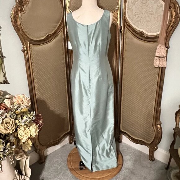 Jessica Howard. Size 6. Long Aqua Formal Dress with Tag. Sheath. Lined. WTC - Picture 3 of 6
